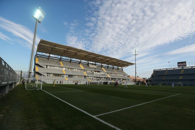 Турции, Mardan, Stadium, Алматы, Кайратом