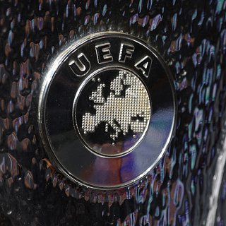 Стали известны результаты жеребьевки стыковых матчей Лиги Европы Лиги, Реал, Манчестер, Аяксом, Мидтьюлланда