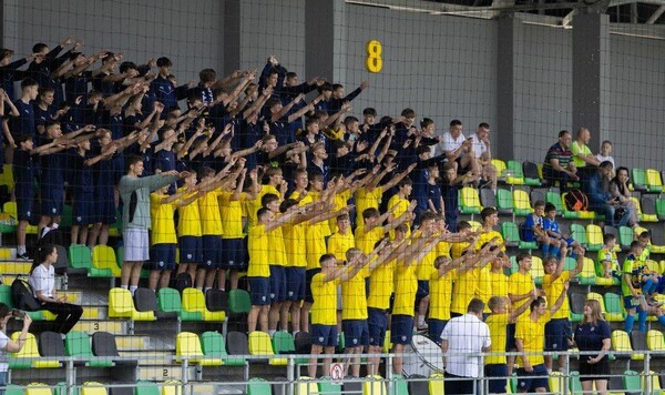 Металіст, Берег, Лівий