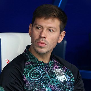 Смолов стал третьим оскандалившимся футболистом в одном и том же ресторане Москве, Кофемании, Сергей, Денис, Минпромторга