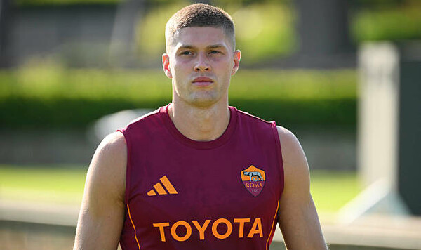 Артем, Довбик, Кайзерслаутен, Sport, Corriere