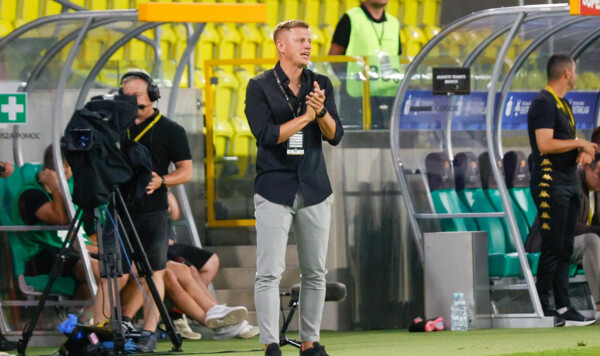 Три поражения подряд. Провальный дебют нового тренера Александрии Александрии, Лиги, Партизана, Оболони