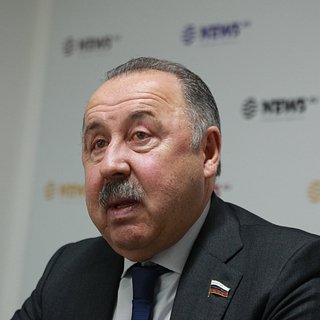 Газзаев раскритиковал засорение РПЛ легионерами Газзаев, Зенита, Сергею, Семаку, Можно