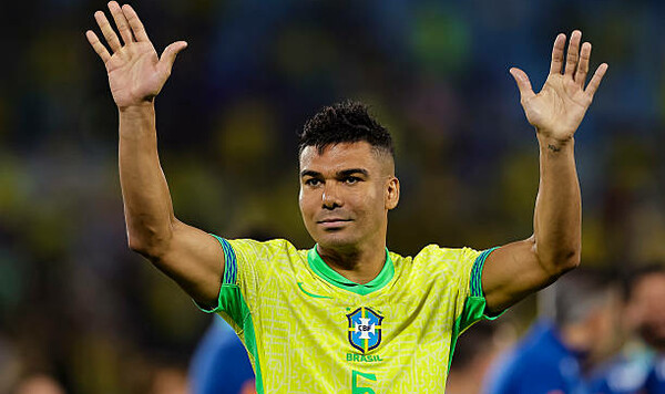 80-миллионный трансфер Ман Юнайтед может перебраться в Аль-Наср Юнайтед, Реал, Каземиро, Винисиусом