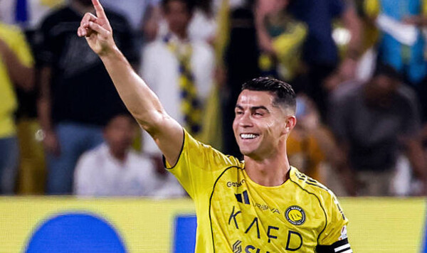 Криштиану Роналду продолжает бить рекорды по количеству голов после 30 лет Роналду, Ромарио, Криштиану, Наср