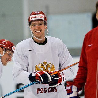 Хоккеист Кузнецов перешел в «Металлург» Кузнецов, Вашингтон, Металлург, Евгений, Кубка
