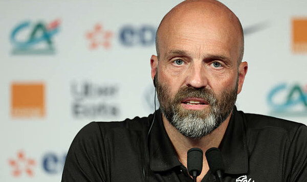 Сборная Исландии опубликовала заявку на матчи с Украиной и Францией Италия, Дания, Исландии, Тоурир, Англия