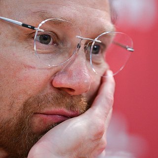 Карпин шуткой об избиении рассказал о методах работы в сборной России Карпин, России, Боливией, Ираном, Миранчук