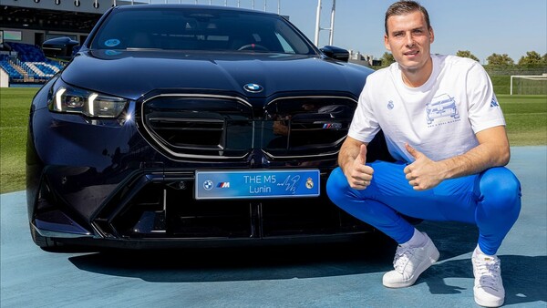 ФОТО. Лунин получил от спонсора впечатляющий зеленый BMW M5 Реала, Андрій, Лунін