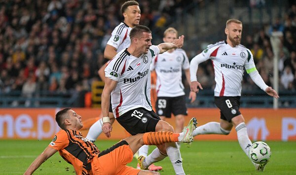 «Просто плевок в лицо болельщику». Реакция фанов на поражение Шахтера в ЛК Шахтер, Легии, Аугустиняк, Пушичу