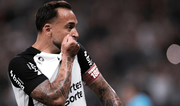 СМИ назвали фактор, который может помешать Шахтеру вернуть футболиста Майкон, Шахтер, Коринтианс