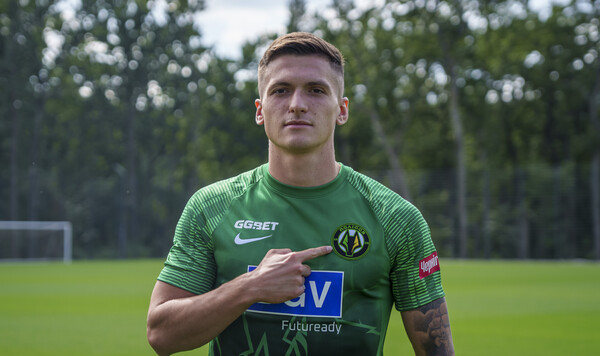 Вингер сборной Украины признался, что не собирается возвращаться в Динамо Полесья, Владислав, Украины, Динамо