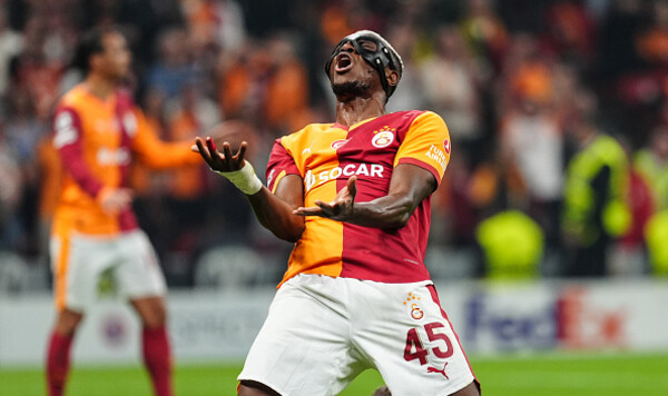 Галатасарая, Осимхен, Барселона, Левандовски