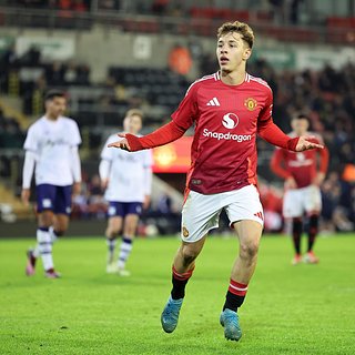 Юнайтед, Манчестер, Англии, Ибрагимов