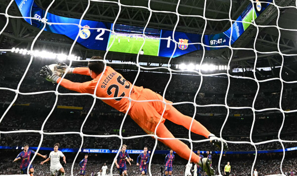 Щенсны назвал топ-5 вратарей в истории футбола Барселоны, Щенсны, Флик, Ханси, Класико