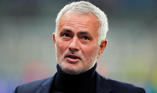 Жозе МОУРИНЬО: «Он не угрожает Судакову, но оба могут остаться в запасе» Баррейру, Судакову, Байер, Бенфика, Этот