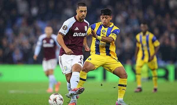 Астон Вилла победила во всех домашних матчах в еврокубках в 2025 году Вилла, Лига, Астон, Болоньей