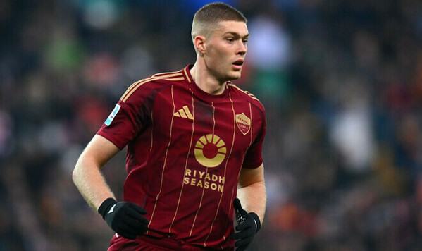 Решение принято. Легендарному клубу АПЛ предложили подписать Довбика Довбик, Зиркзе, Артем