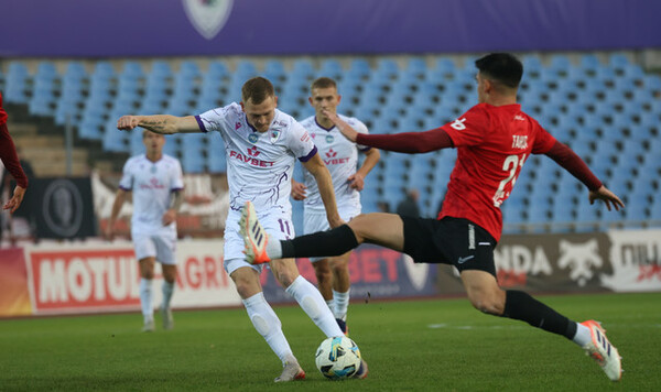 Придется платить. УАФ наказала ЛНЗ и Карпаты после матча УПЛ Карпаты, Украине, Черкассы, Львов, Премьер