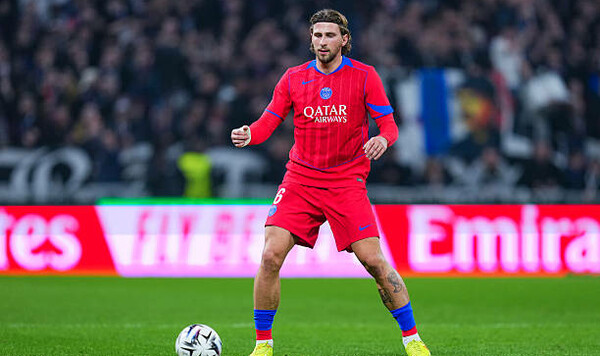 «Я это вижу». Забарному вынесли нелестный приговор во Франции Забарный, Ильи, Риоло, Foot