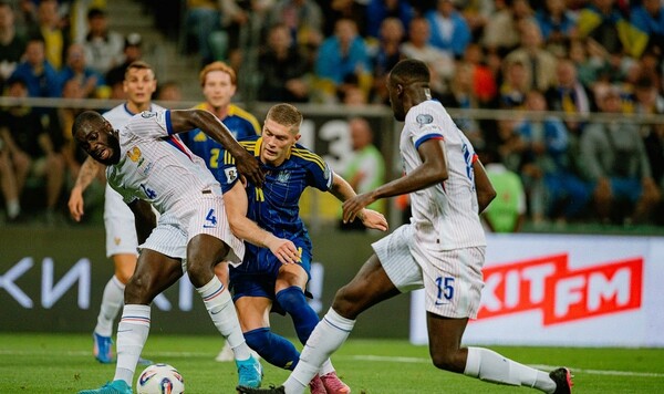 ОФИЦИАЛЬНО. Сборная Украины потеряла звезду в преддверии игры с Францией Украины, Довбик, Артем, Transfermarkt