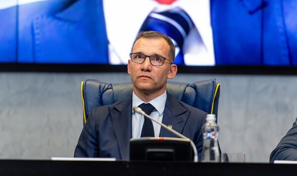 Украины, Шевченко, Лигу