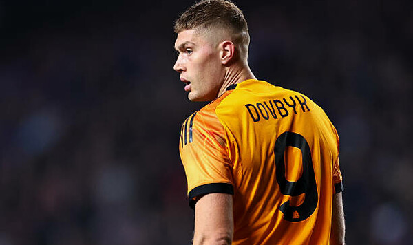 Довбик или Левандовски? Милан определился с кандидатами для усиления атаки Милан, Левандовски, Довбик, Барселона