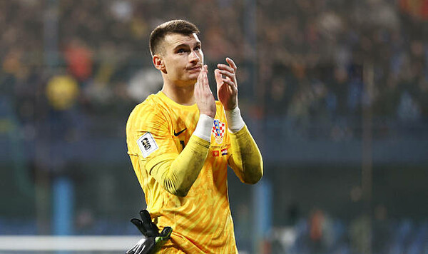 Шанс для Крапивцова? Голкипер Жироны решил покинуть каталонскую команду Жироны, Ливакович, Крапивцова, Доминик, Гассанигу