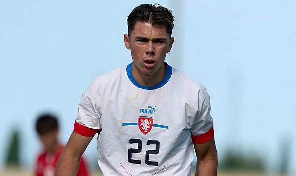 Сын Буффона вновь оформил хет-трик за Чехию U-17 Буффон, Чехию, Европы, Серии