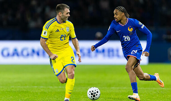 Караваев, Украины, Швеции, Албанией