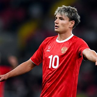 России, Мостовой, Петербурге, Крестовском