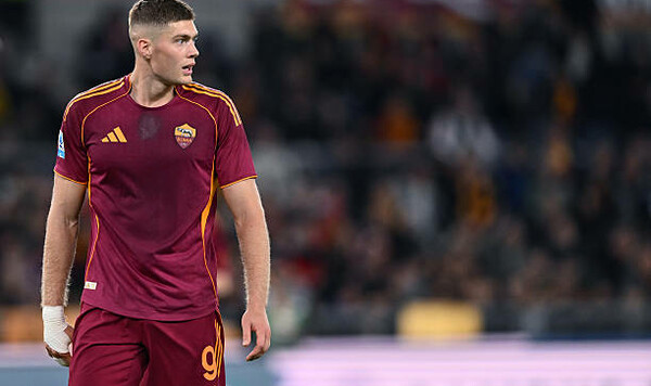 Довбик, Гасперини, Артем, Фергюсон, Ромы