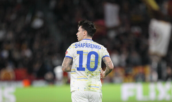 У игрока сборной Украины могут возникнуть проблемы с приходом Костюка Динамо, Костюк, Шапаренко, Суркис
