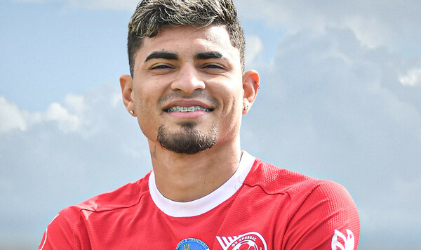 Источник: Мендоса принял участие в стычке с партнером по Кривбассу Мендоса, Леувен, Артур, Микитишин, Патрика