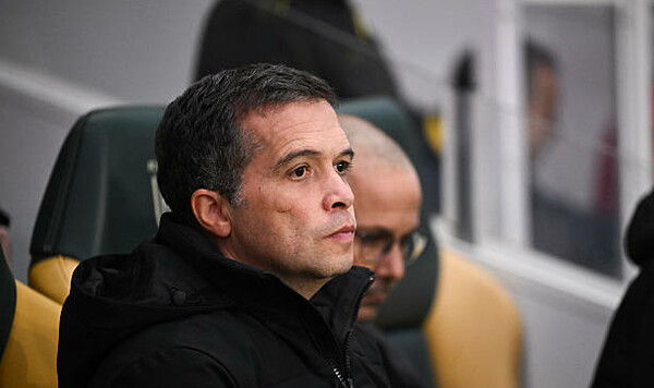 Лиги, Луиш, Каштру, Леванте, Панетоликос