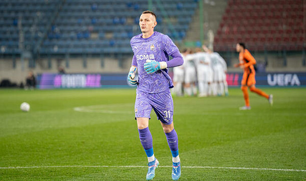 Шахтер, Европу, Ризнык, Дмитрий