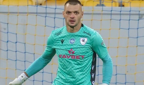 Динамо, Шахтера, Первая