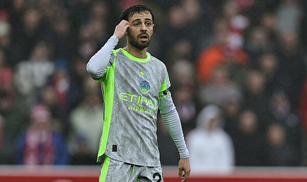 Бернарду, Лапорты, Барселоне, Силва, Сити