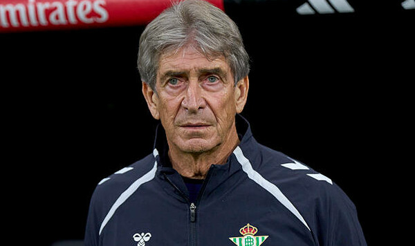 Мануэль, Реала, Бетиса, Барселоны