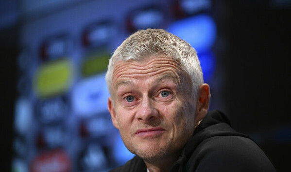 Возвращение легенды? Экс-тренер МЮ готов спасать клуб после Аморима Аморима, Юнайтед, Маккенны, Ипсвича, Пэлас