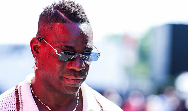 Долгосрочный контракт. Балотелли нашел себе новый клуб Балотелли, Марио, Иттифак