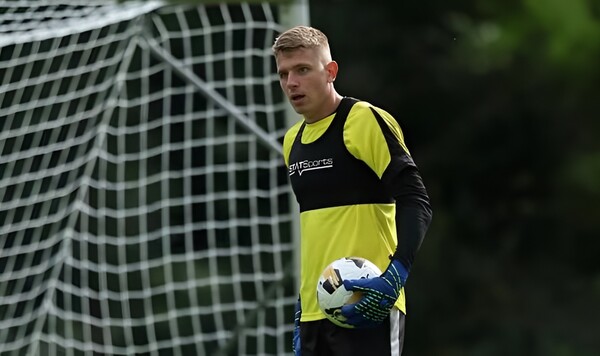 Панетоликос, Кучеренко, Евгений, Греции, Юнайтед