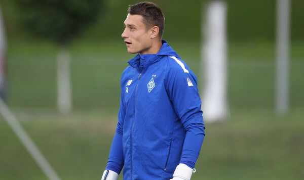 Динамо выступило с публичным заявлением о вратаре Динамо, Денис, Игнатенко, Пономаренко