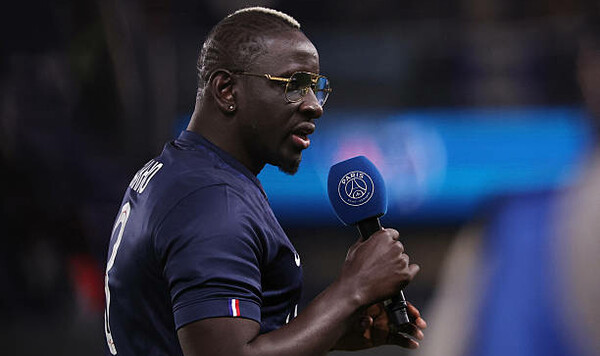 Франции, Париж, Мамаду, Украины, Монпелье