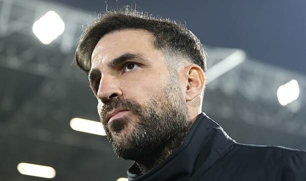 ФАБРЕГАС: «Странно видеть такие вещи против Милана» Милан, Фабрегас, Комо, Серии