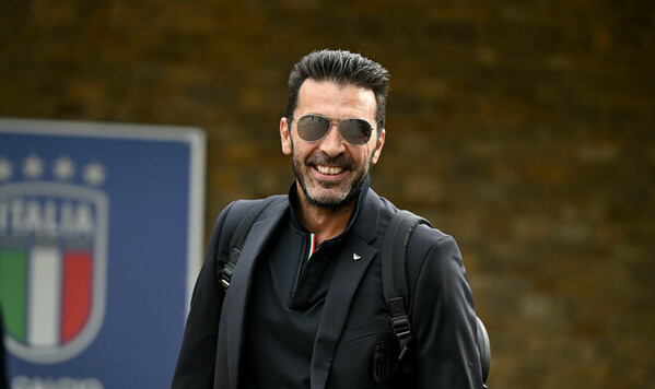 Буффон объяснил главную разницу между Месси и Роналду Месси, Насра, Криштиану, Роналду