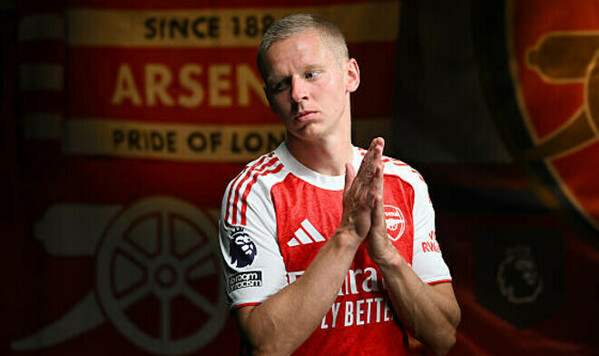 Аякс и Арсенал столкнулись с проблемами из-за трансфера Зинченко Аякс, Арсенал, Зинченка, Александра, Гудейк