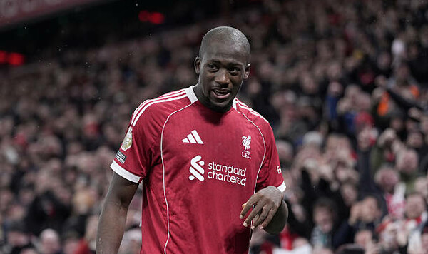 Ливерпуля, Конате, Ньюкасла