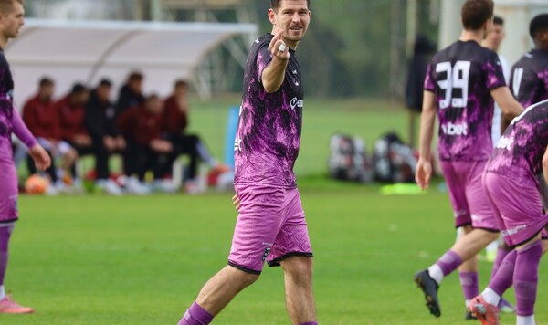 Эпицентр, Беженар, Ковалец, Фратрия