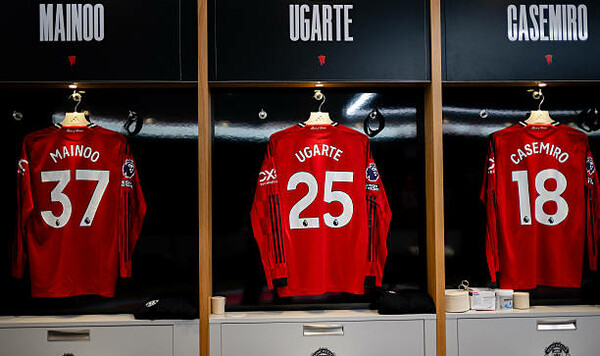 Юнайтед, Манчестер, Тоттенхэм, Премьер, Английской